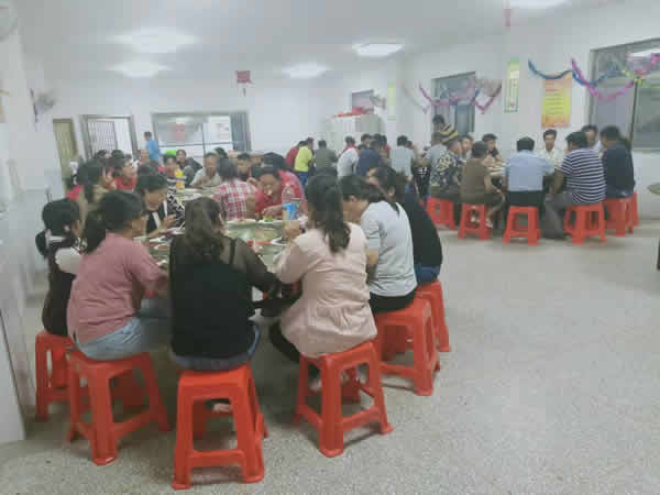 1570526964496.jpg 新闻=江苏绿地成功举办“增活力、促和谐”主题运动会和召开绩效考核总结大会10.jpg